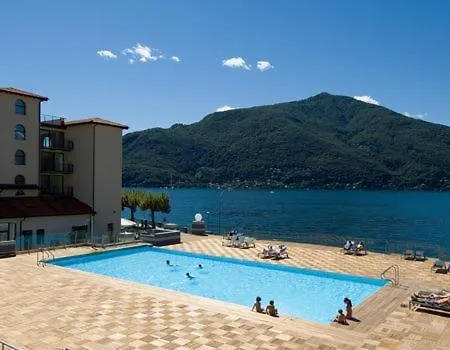 Sleeps 6 Pool Air Con Apartment *